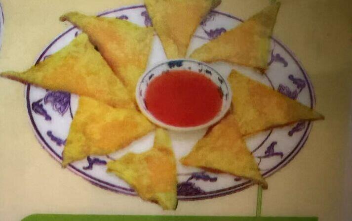 Fried crab Rangoon (8)